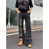 Retro American style distressed raw edge ripped jeans for men with multiple pockets, loose casual high street versatile trousers