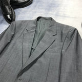 Our men's suit jacket: a symbol of class and sophistication. Quality fabric, sharp look, success guaranteed